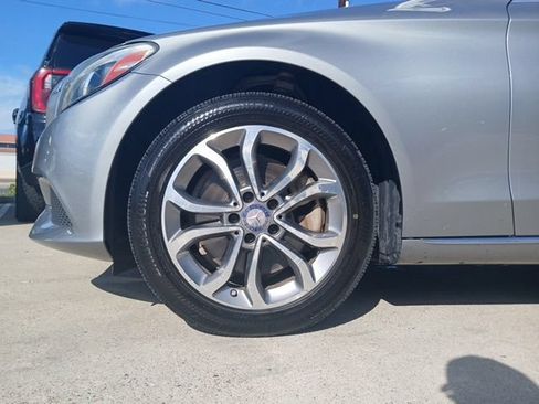 Used 2016 Mercedes-Benz C 300 4MATIC Sedan image 5