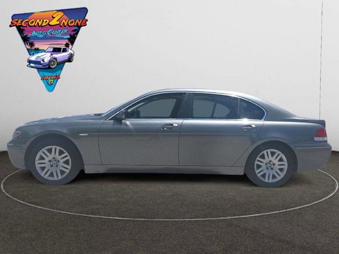 Used 2003 BMW 745Li image 2