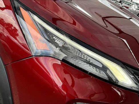 Certified 2024 Nissan Rogue SL FWD image 27