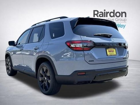 Used 2026 Honda Pilot Black Edition image 5