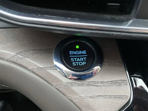 Used 2021 Ford Explorer Platinum w/ Equipment Group 601A image 37