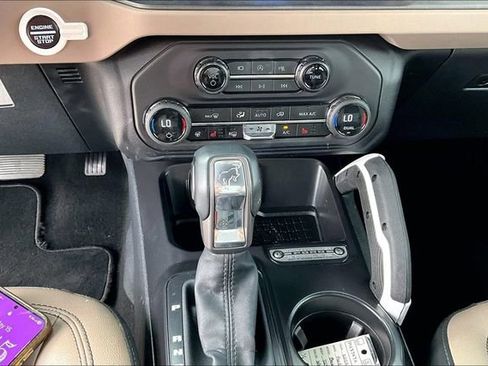 Used 2024 Ford Bronco Wildtrak AWD/4WD image 26