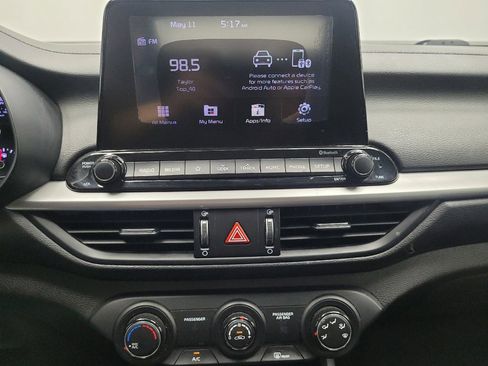 Used 2021 Kia Forte LXS FWD image 25