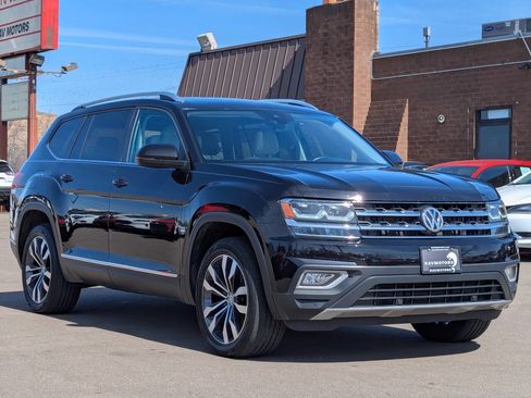 Used 2019 Volkswagen Atlas SEL image 2