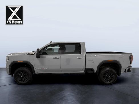 Used 2024 GMC Sierra 2500 AT4 w/ AT4 Premium Plus Package AWD/4WD image 3