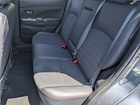 Used 2025 Mitsubishi Outlander Sport SE AWD/4WD image 26