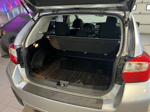 Used 2017 Subaru Crosstrek 2.0i Premium image 9