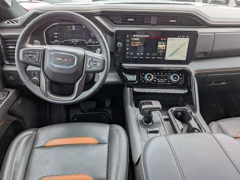 Used 2025 GMC Sierra 1500 AT4 w/ AT4 Premium Package AWD/4WD image 20