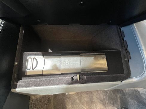 Used 2003 Mercedes-Benz SL 500 w/ SL2 Sport Pkg image 28