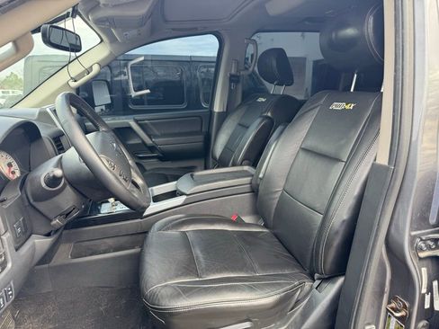 Used 2013 Nissan Titan PRO-4X w/ Pro-4x Luxury Pkg image 12