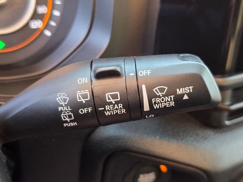 Used 2025 Jeep Wrangler Unlimited Sport AWD/4WD image 38
