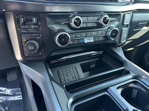 New 2026 Ford F350 Lariat w/ Black Appearance Package image 25