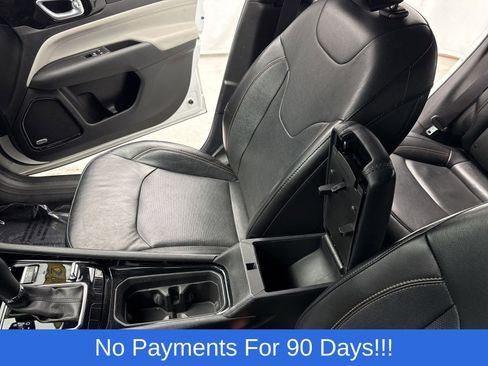 Used 2023 Jeep Compass Limited w/ Sun and Sound Group image 21