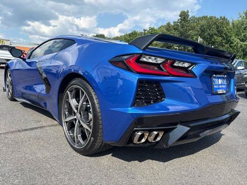 Used 2021 Chevrolet Corvette Stingray Preferred Cpe w/ Battery Protection Package RWD image 9
