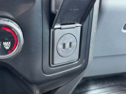 Used 2025 Ford F250 XL AWD/4WD image 22