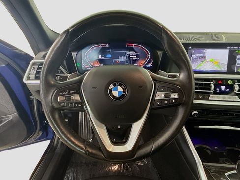 Used 2022 BMW 330i Sedan w/ Premium Package 2 RWD image 13