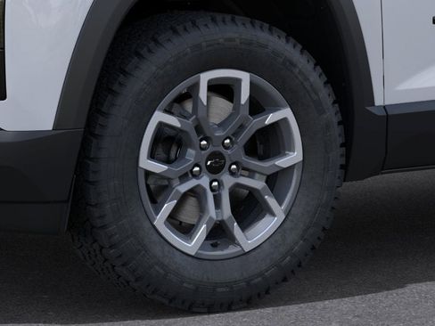 New 2026 Chevrolet Equinox ACTIV AWD/4WD image 9