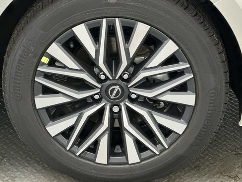 Certified 2024 Nissan Altima 2.5 SV AWD/4WD image 19