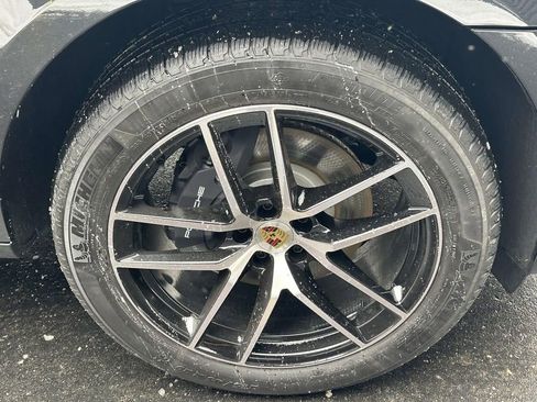 New 2026 Porsche Macan image 10