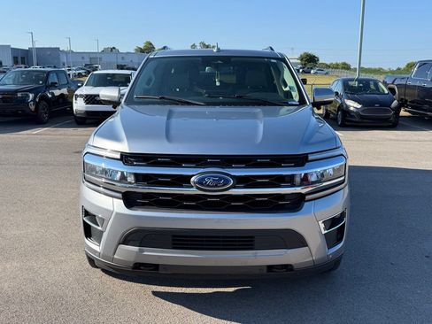 Used 2023 Ford Expedition Limited AWD/4WD image 22