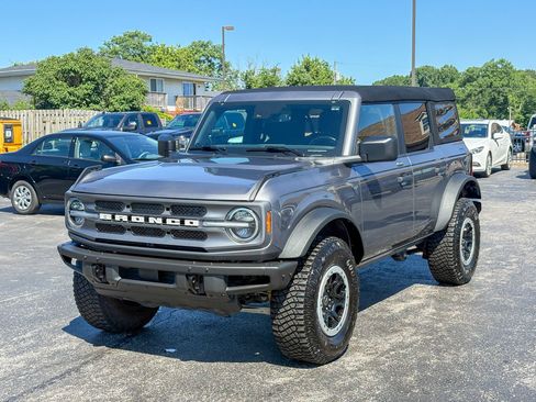 Used 2023 Ford Bronco Big Bend w/ Sasquatch Package AWD/4WD image 5