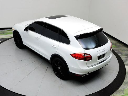 Used 2013 Porsche Cayenne Diesel AWD/4WD image 35