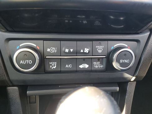 Used 2021 Acura ILX w/ Premium Package image 20