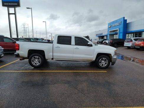 Used 2017 Chevrolet Silverado 1500 LT w/ All Star Edition image 3