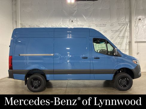 New 2026 Mercedes-Benz Sprinter 2500 image 3