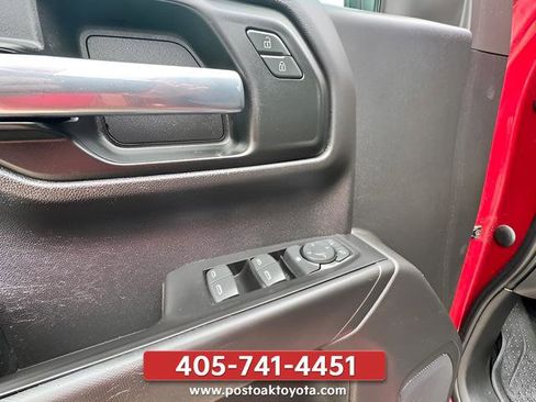 Used 2020 Chevrolet Silverado 1500 Custom Trail Boss w/ Custom Convenience Package AWD/4WD image 11