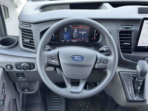 New 2026 Ford Transit 250 148 Medium Roof image 9