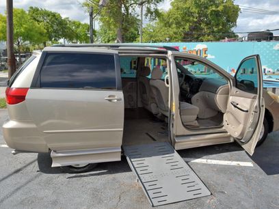 Used 2005 Toyota Sienna LE