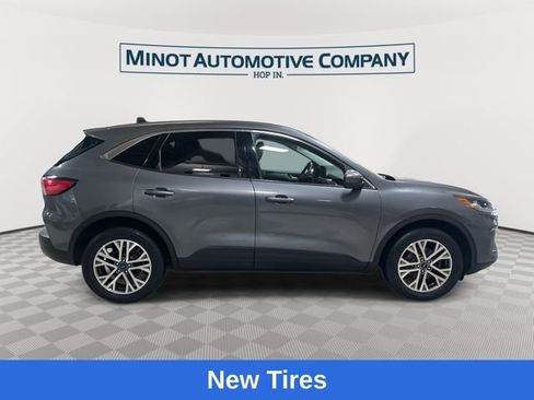 Used 2022 Ford Escape SEL AWD/4WD image 9