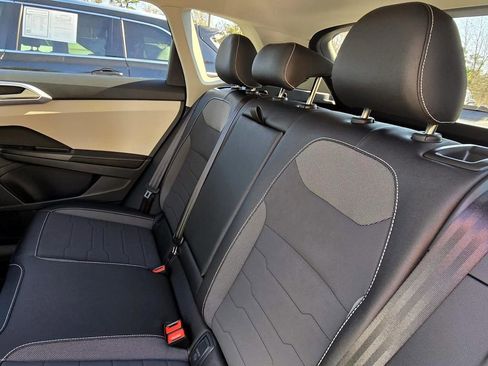 New 2026 Volkswagen Taos SE AWD/4WD image 26