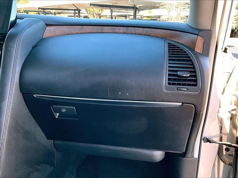 Used 2023 Nissan Armada SL image 19