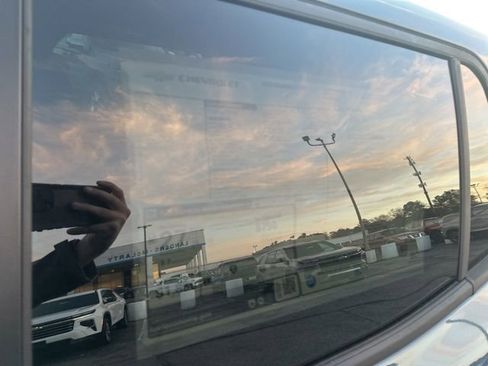 New 2026 Chevrolet Equinox LT image 34