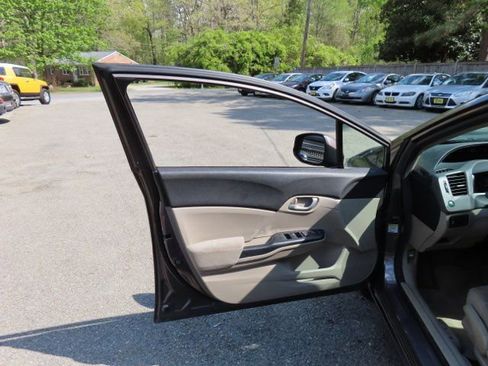 Used 2012 Honda Civic LX image 15