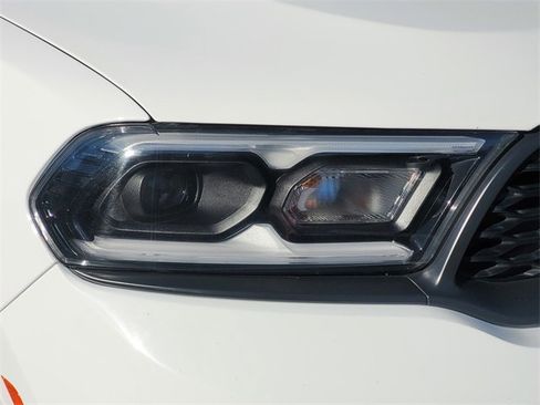 Used 2023 Dodge Durango GT image 11
