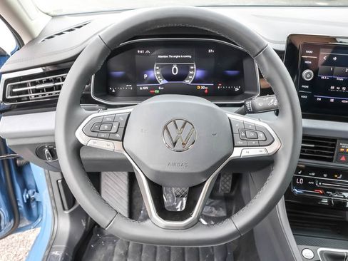 New 2026 Volkswagen Jetta SE FWD image 26