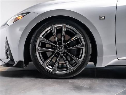 Used 2023 Lexus IS 350 F Sport RWD image 10