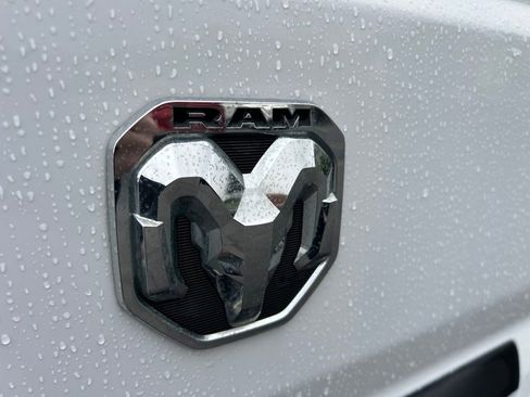 Used 2023 RAM ProMaster 2500 FWD image 11
