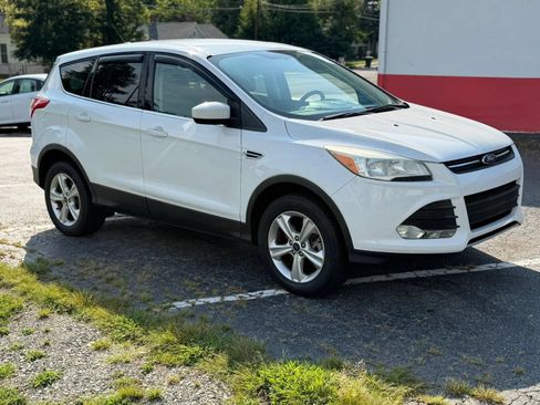Used 2013 Ford Escape SE AWD/4WD image 3