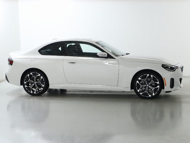 Used 2025 BMW 230i xDrive Coupe w/ Convenience Package AWD/4WD image 13