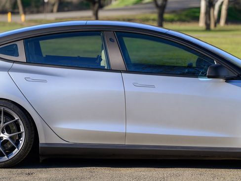Used 2018 Tesla Model 3 Long Range AWD/4WD image 47