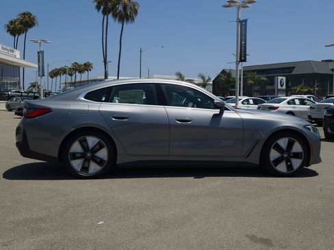New 2026 BMW i4 eDrive40 w/ Premium Package RWD image 4
