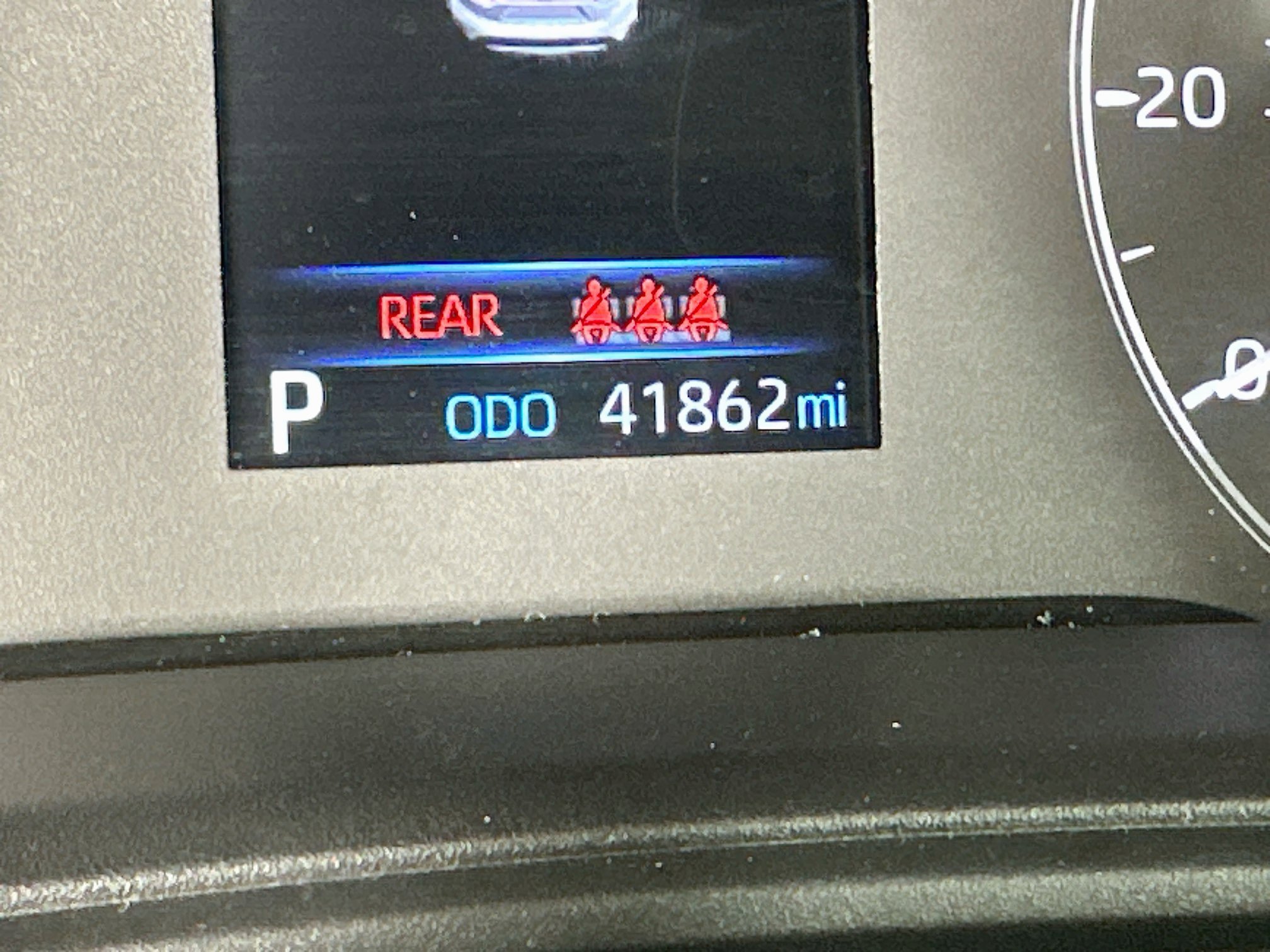 Used 2025 Toyota Corolla LE FWD image 18