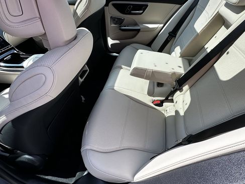 Certified 2025 Mercedes-Benz C 300 Sedan image 24