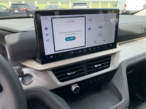 New 2025 Ford Explorer Active image 24