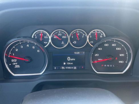 Used 2022 Chevrolet Silverado 1500 LT image 29