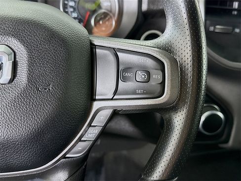 Used 2024 RAM 2500 Tradesman w/ Chrome Appearance Group image 22